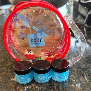 Belif Skincare moisturizing eyebomb Set with Red and Blue Accents delx mini’s.